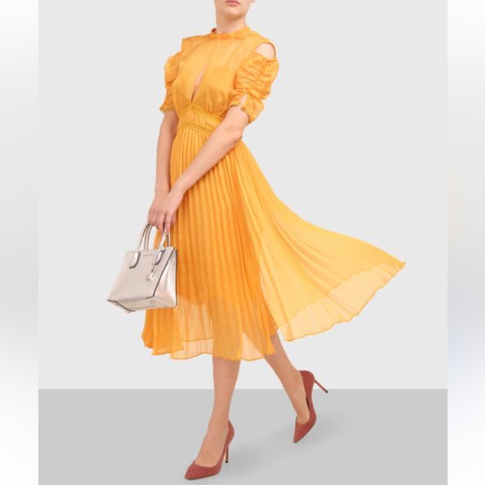 SELF-PORTRAIT COLD-SHOULDER PLEATED CHIFFON MIDI DRESS Size 4 NWT